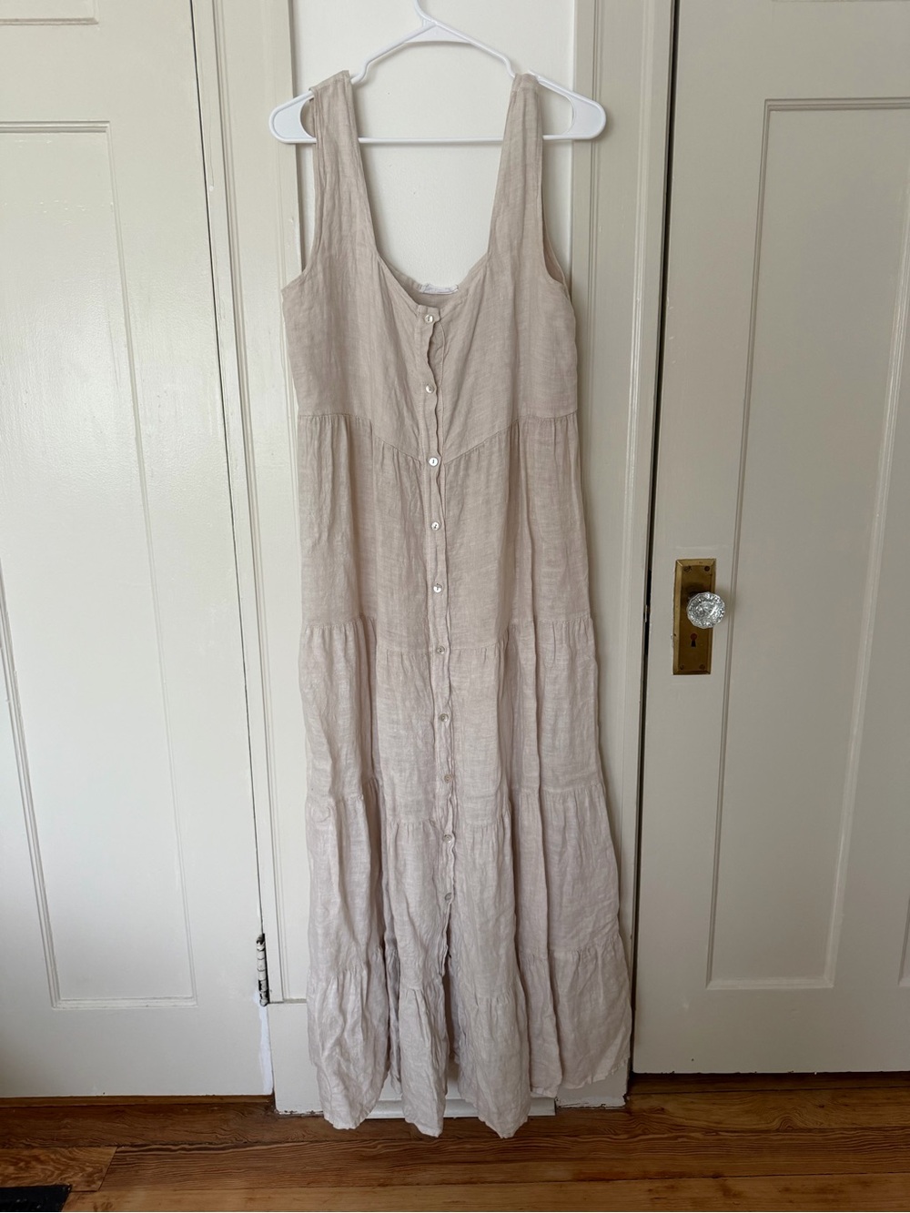 Beachwood the label Linen Button-Front Maxi Dress in Natural